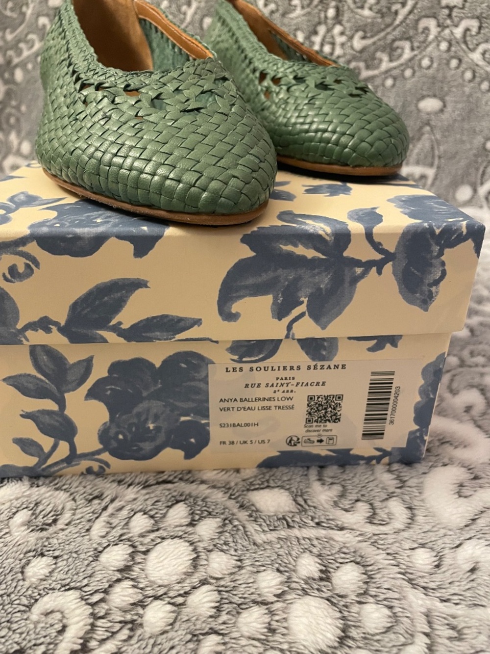 New in Box- Sezane Anya Ballerina Low Vert Green Woven - Size 38 - Picture 2 of 8